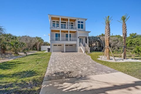 Seaclusion l Luxury l Heated Pool l Beach House in Vilano Beach