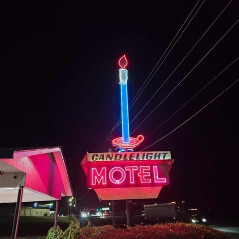 Candle Light Motel Motel in Alabama
