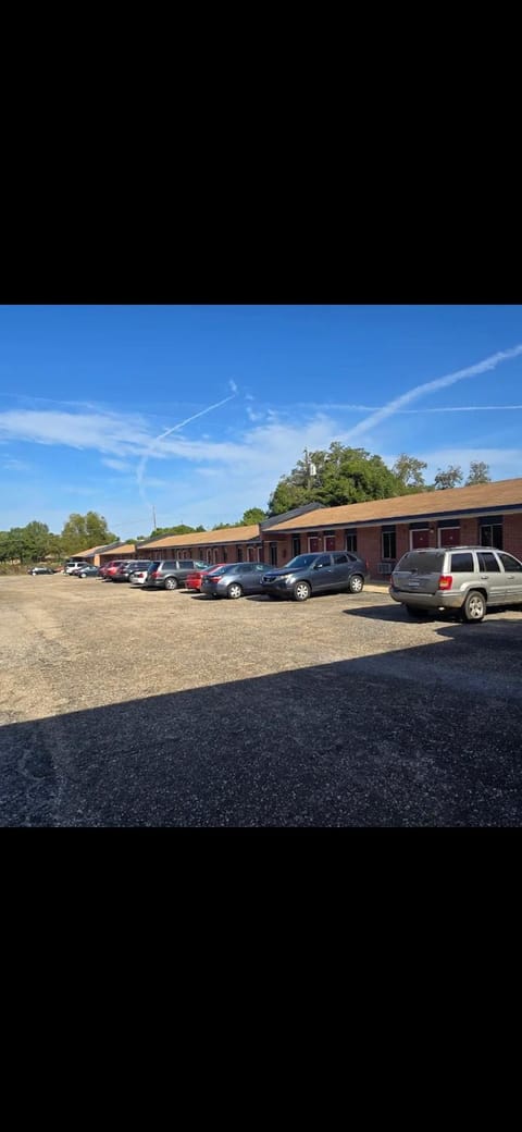 Candle Light Motel Motel in Alabama