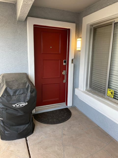 Naturally Modest & Quiet House in Sun City West