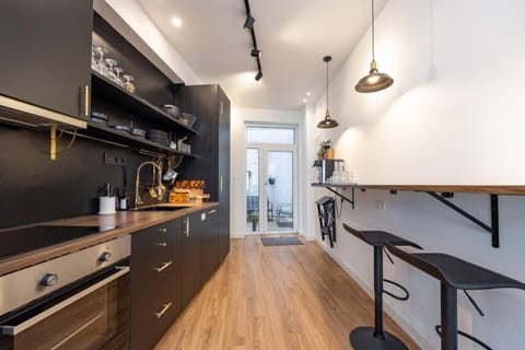 Stylish Home in the Heart of Antwerp - Sleeps 9 House in Wallonia, Belgium
