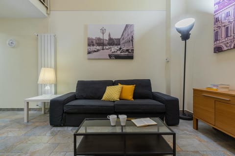 Communal lounge/ TV room, Living room