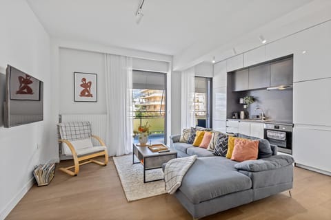TV and multimedia, Living room, internet, kitchen
