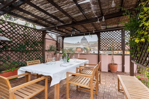 Patio, View (from property/room), Balcony/Terrace, Dining area