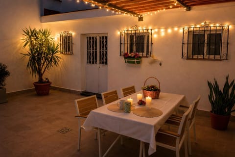 Patio, Night