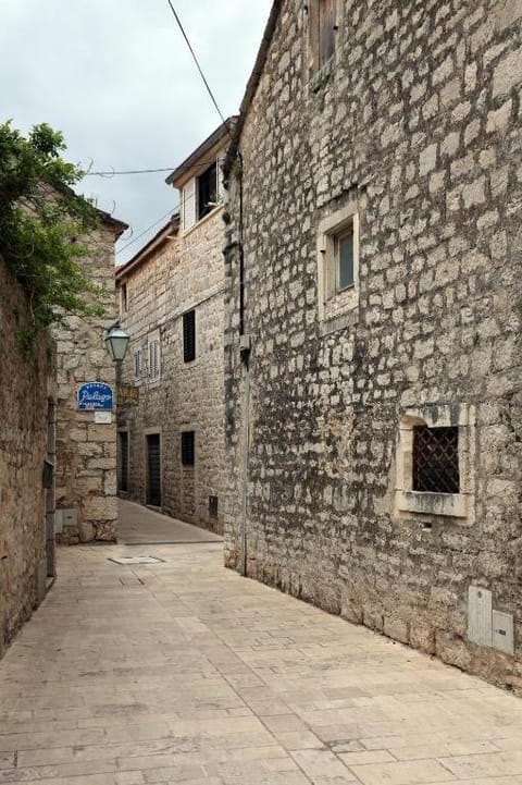 Romantic Getaway Near the Harbor Apartment in Dubrovnik-Neretva County