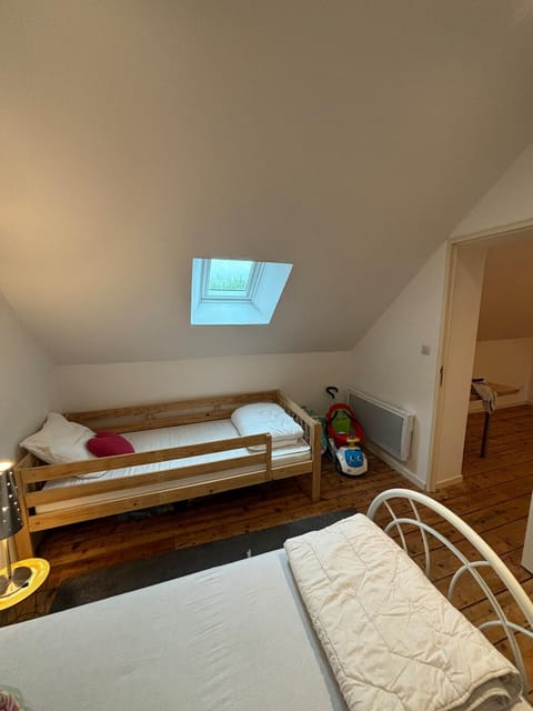 Jolie maison proche centre ville avec jardin Apartment in Cambrai