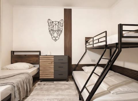 Bed, Bedroom, bunk bed