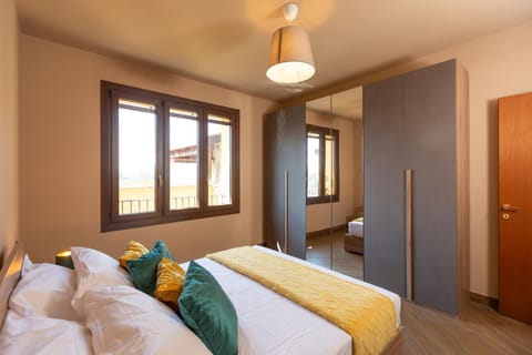 Bed, Photo of the whole room, Bedroom, wardrobe