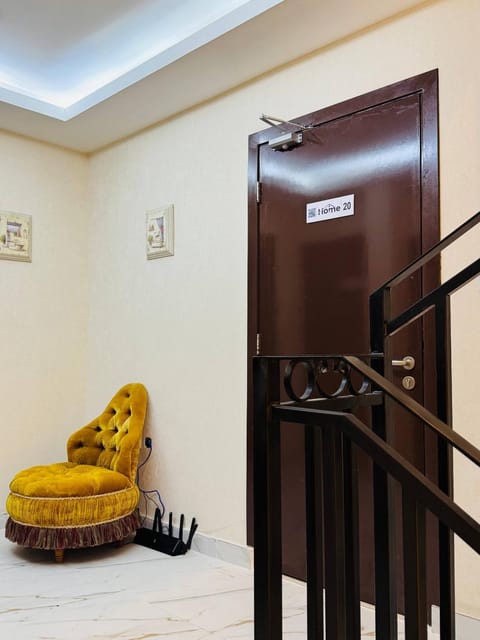 Home plus room 21 Apartment in Abu Dhabi