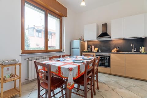 Casa Vacanza con cortile a 5 minuti da Malpensa House in Lombardy