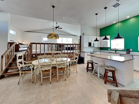 Kitchen or kitchenette, Seating area, Dining area, furniture, microwave