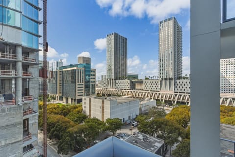 Balcony/Terrace, City view