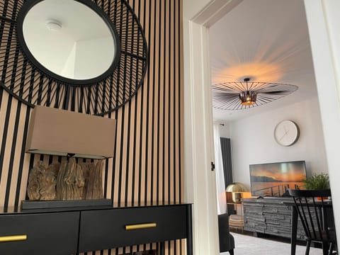 TV and multimedia, Living room, Dining area