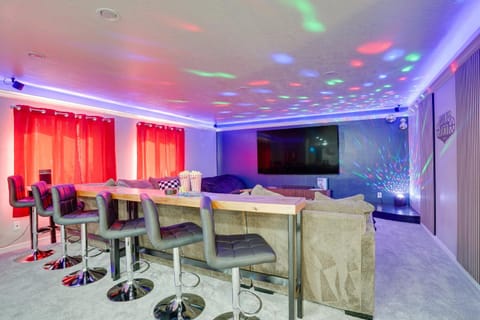 Retro and Bright! Family-Friendly Daylight Unit House in Wasatch County