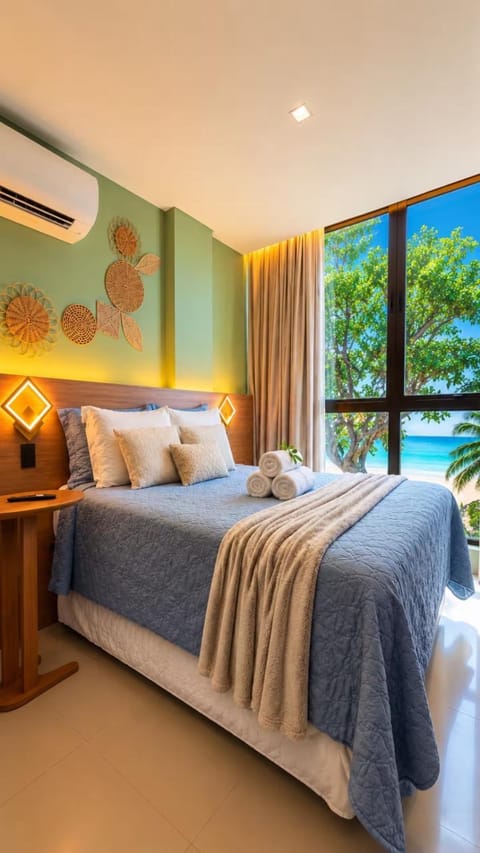 Bed, Bedroom, Sea view, towels