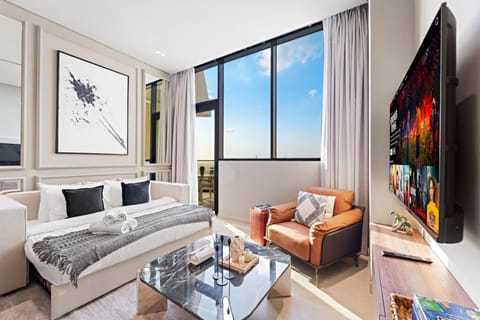 TV and multimedia, Living room, Evening entertainment, internet, air conditioner