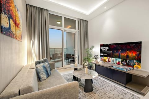 TV and multimedia, Living room, Evening entertainment, internet, air conditioner