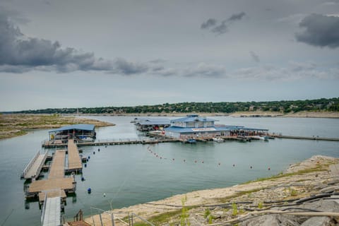 Golf, Boat, Swim! Point Venture Retreat with Deck House in Point Venture