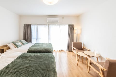 Bed, Bedroom, air conditioner