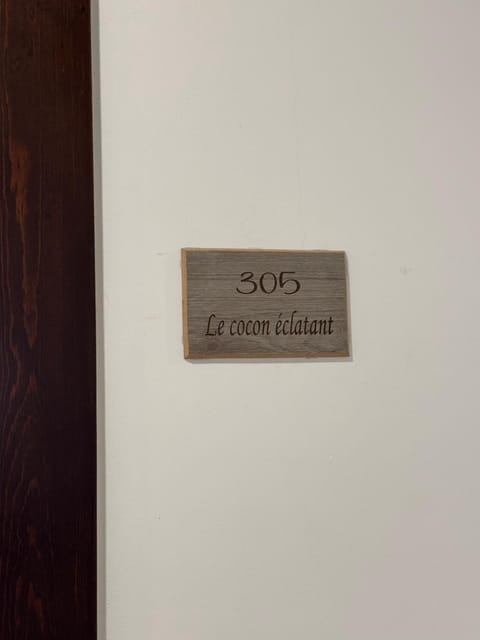 Logo/Certificate/Sign