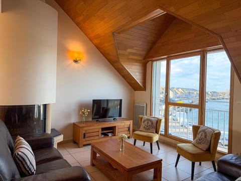 Living room, Sea view