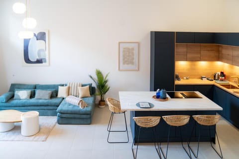 Living room, Dining area, kitchen