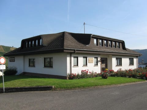 Property building, Natural landscape