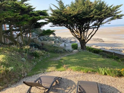 Villa les Ondes Villa in Saint-Pair-sur-Mer