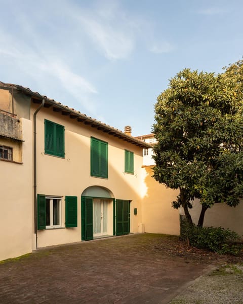 Property building, Garden