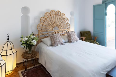 Patio, Bathroom, Balcony/Terrace, Photo of the whole room, Bedroom