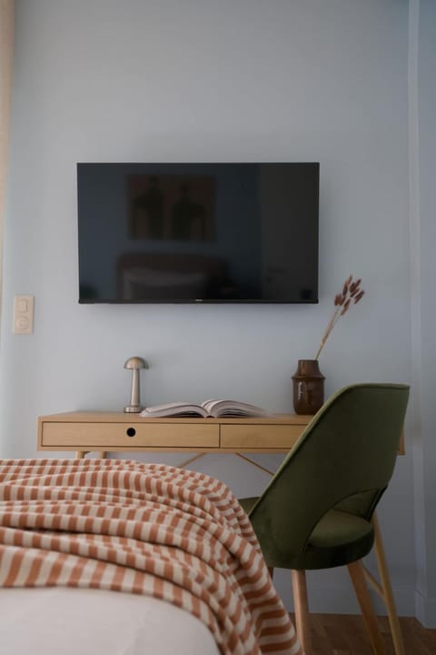 Elegance Kallithea - Large Veranda II - 3BR by ΜΡS Apartment in Kallithea