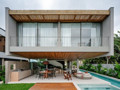 Property building, Balcony/Terrace