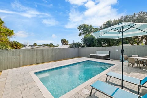 Pool Walk to Beach Oleander Breeze Golf Cart Panama City Beach House in Laguna Beach