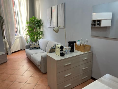 Communal lounge/ TV room, Living room, Seating area