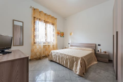 Living room, Bedroom