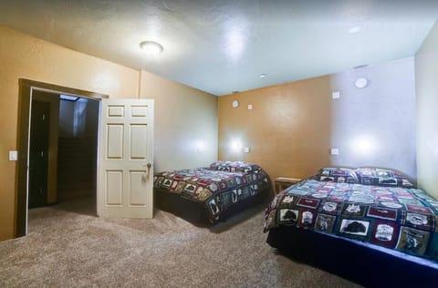 Wildcat Lodge LLC House in Colorado