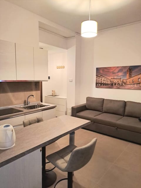 Kitchen or kitchenette, Living room, Dining area