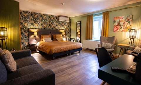 Hotel Brasserie de Klok Hotel in Limburg (province)