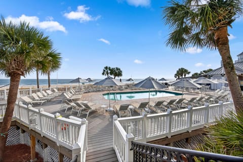 36 Grand Pavilion House in Wild Dunes