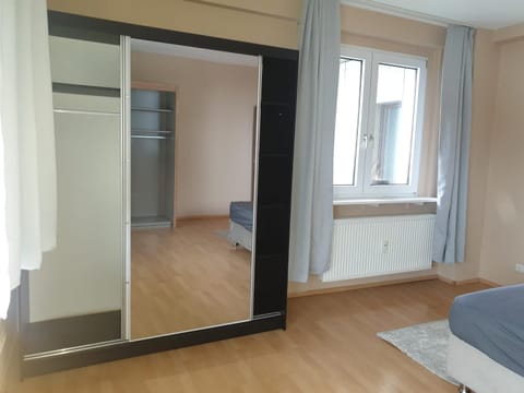 Apartment am Kaiserlei 6 Etage 2 Schlafzimmer Haus 123 Apartment in Offenbach