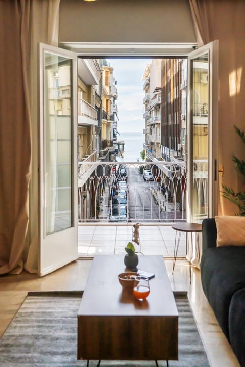 View (from property/room), Living room, Seating area