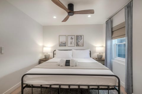 Modern Carlsbad Vacation Rental with Ocean Views, Private Patio, Fire Pit & Walkable Location Apartment in Carlsbad