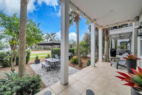 Palm Paradise by Stay on 30a House in Rosemary Beach
