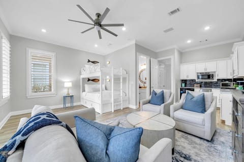 Palm Paradise by Stay on 30a House in Rosemary Beach