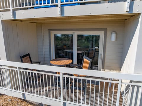 Coligny Beach Front Condo House in Coligny Beach
