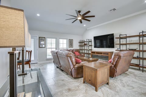 Explore Bayou Country! Family Home in NOLA Suburbs House in LaPlace