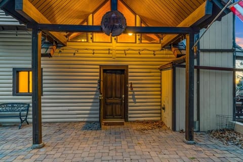 Vista Lodge! 20 min to Silverwood Lake House in Cedarpines Park