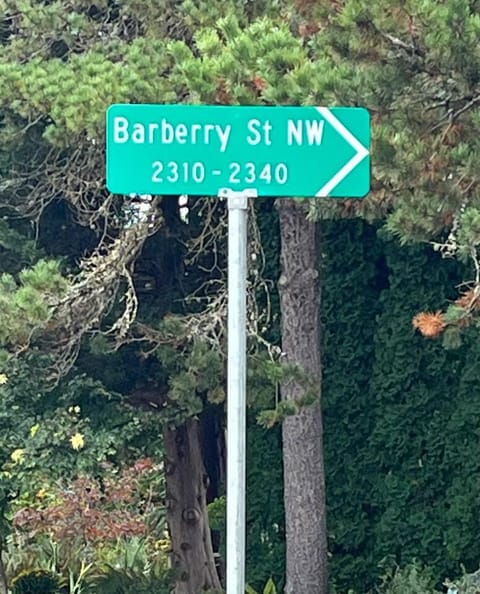 Property logo or sign, Neighbourhood