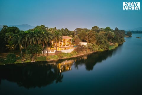 Property building, Natural landscape